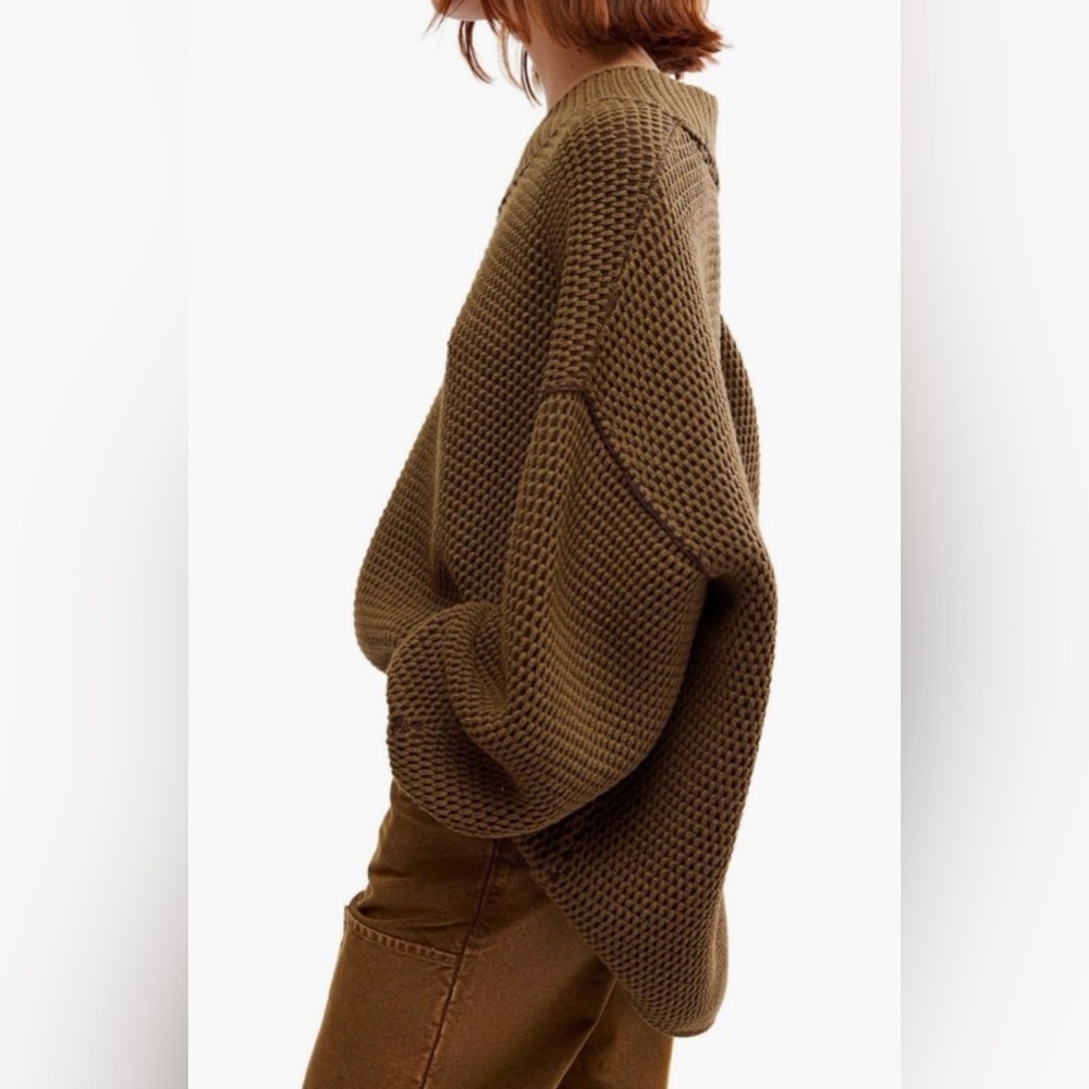 NEW! Free People Maisie Oversize Sweater - Picture 3 of 12